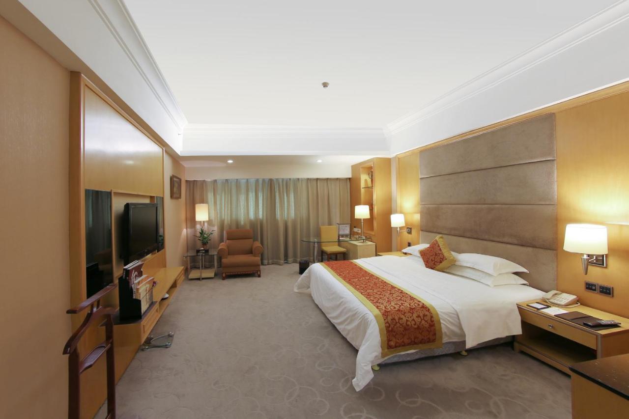 Gladden Hotel Jiangmen Exterior foto