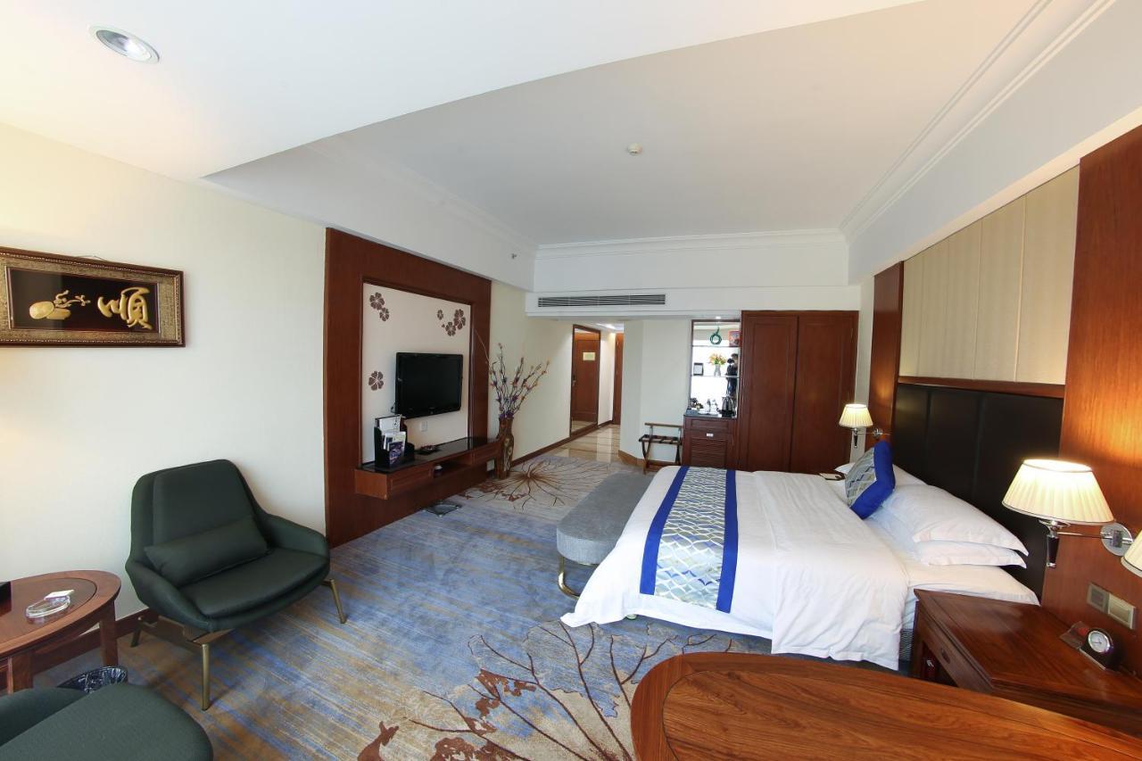 Gladden Hotel Jiangmen Exterior foto